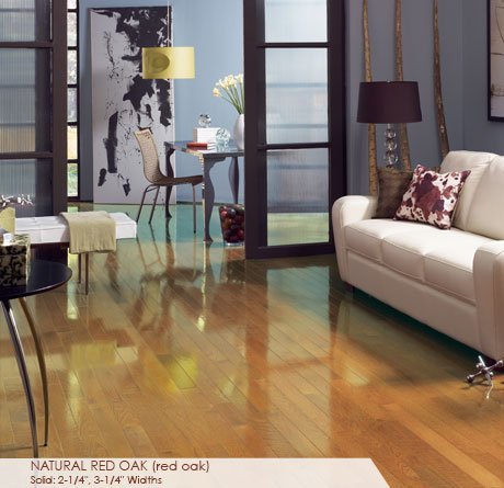 Natural Red Oak (High Gloss Collection) flooring by Somerset, shown in the maker&rsquo;s own photograph