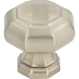 Elizabeth Knob, a knobs and pull by Atlas Homewares, shown in the maker&rsquo;s own photograph