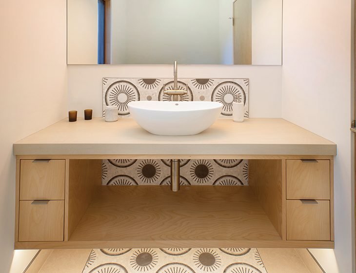 Andrea® 9, a tub in Acrylic or DoloMatte by MTI Baths