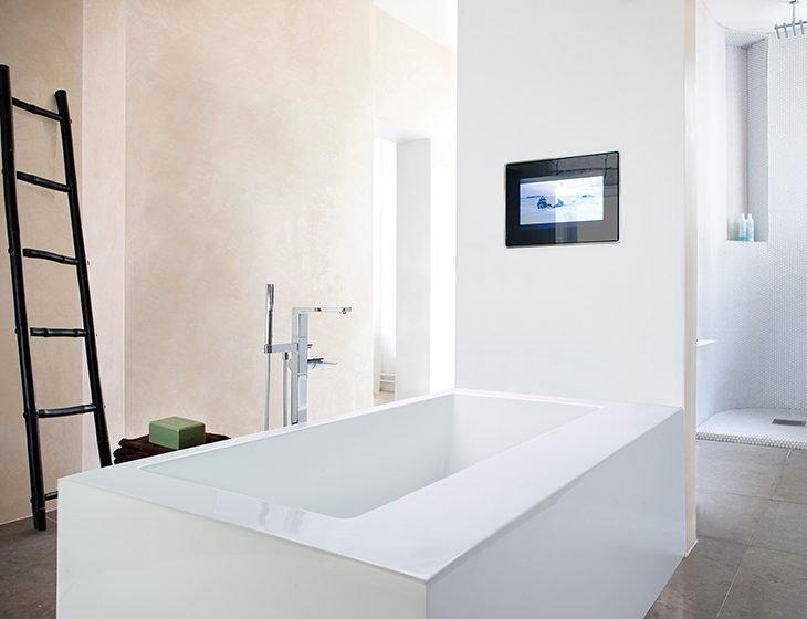 Metro 3 Sculpted Finish®, a tub in Acrylic or DoloMatte by MTI Baths