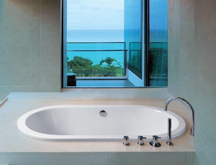 New Yorker 13, a tub in Acrylic or DoloMatte by MTI Baths